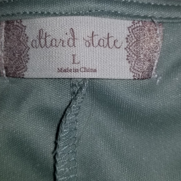 Altar'd State Lost In The City Sage Green Lace - Picture 3 of 8